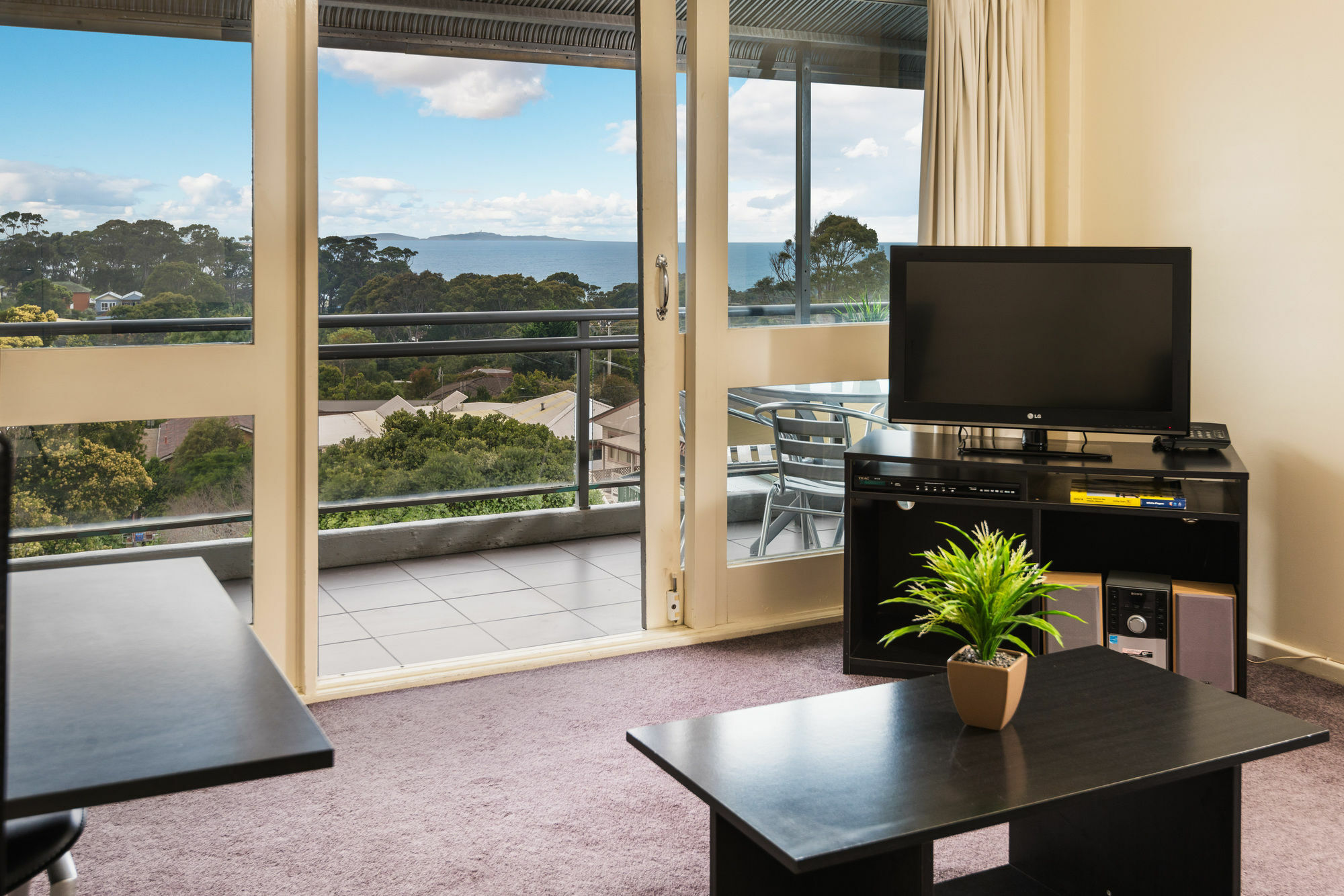 Horizon Holiday Apartments Нарума Екстериор снимка